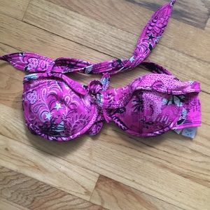 Juicy Couture sz M bathing suit top NWOT